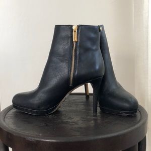 Michael Kors booties size 7.5